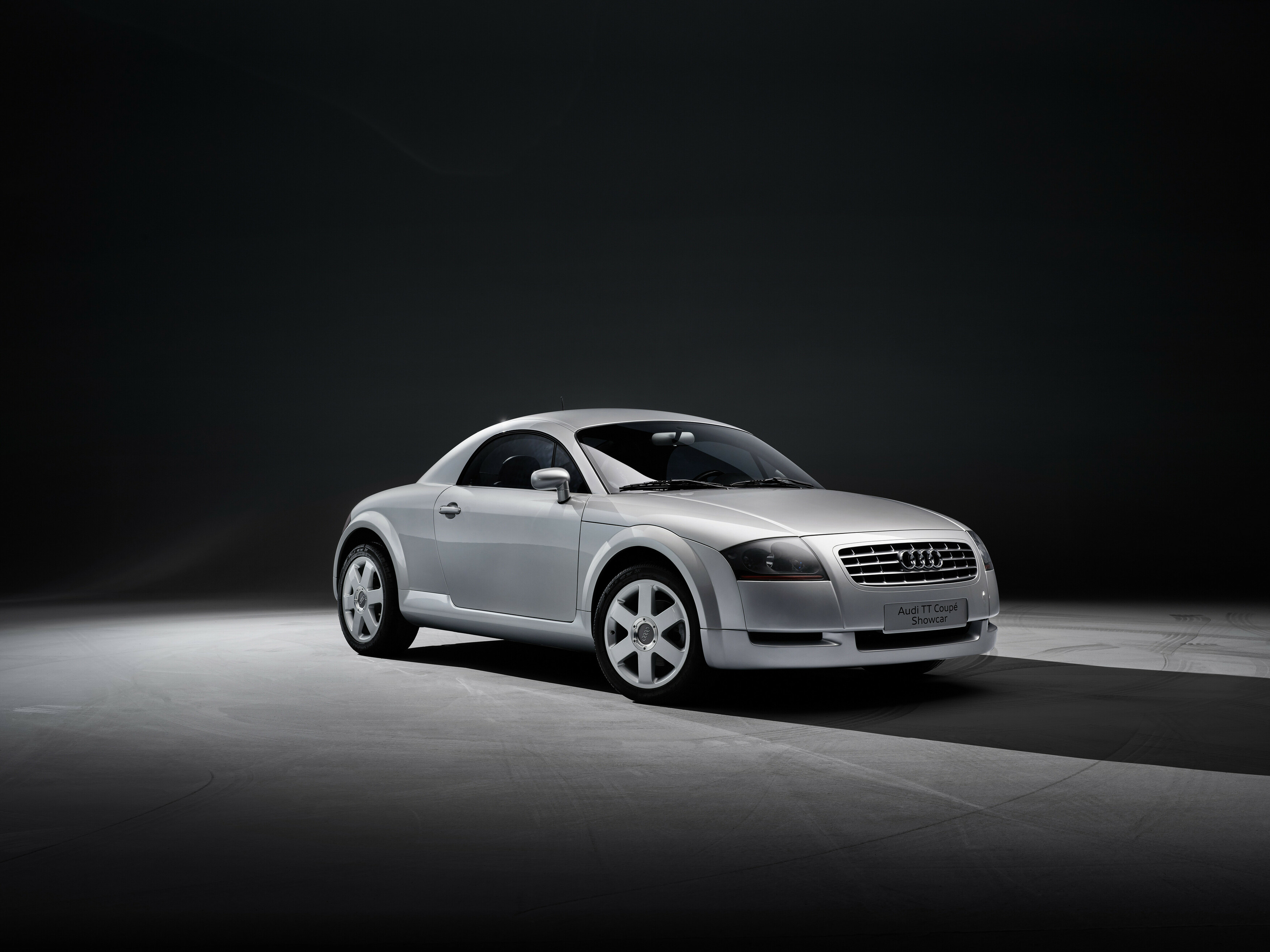 The Audi TT turns 25-cover